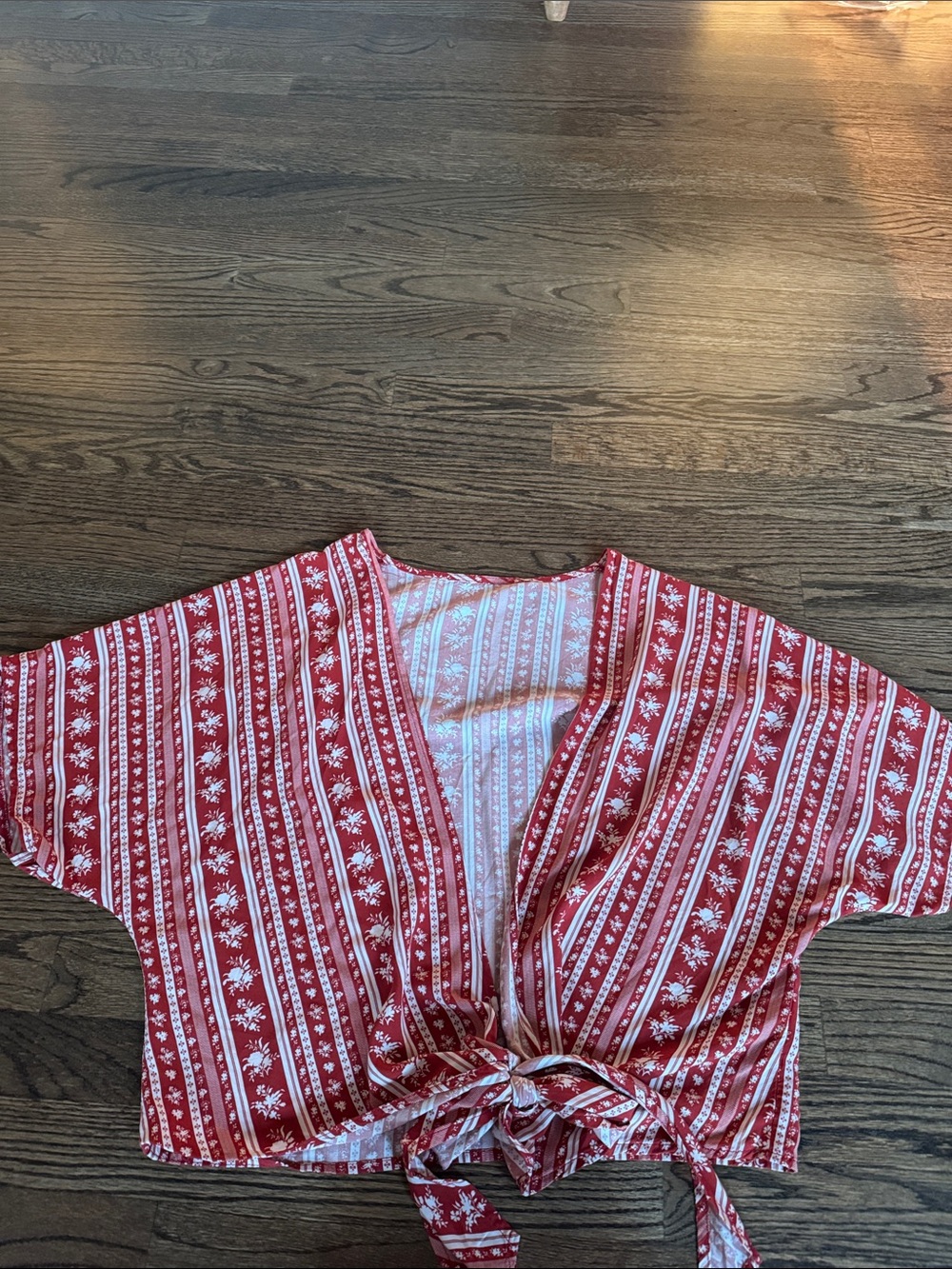Cupshe wrap top.